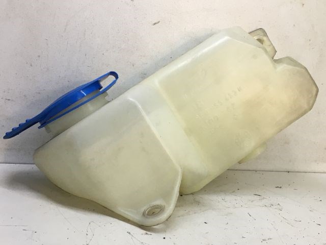 AUDI A4 B6 Ablakmosó Tartály 3. kép