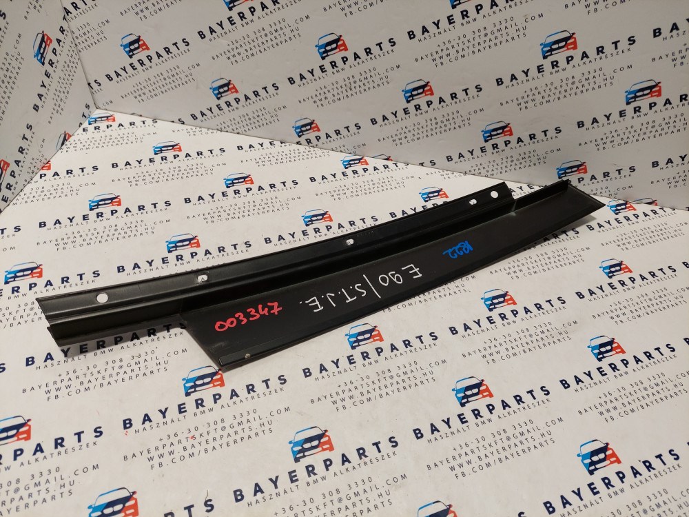 BMW E90 E91 sedan touring jobb elsõ fekete ajtó külsõ oszlop takaró léc díszléc dekorléc oszloptakaró borítás 2. kép