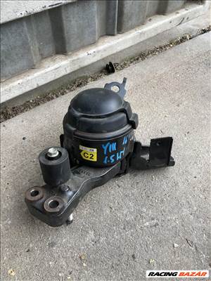 Toyota Yaris (XP130/XP150) 1.5 VVT-I Hybrid Yaris 3 Hybrid jobb oldali motortartó bak 