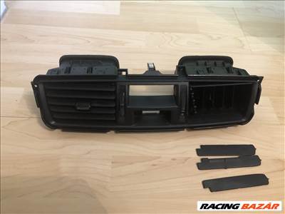 Mitsubishi Lancer középső szellőző rács