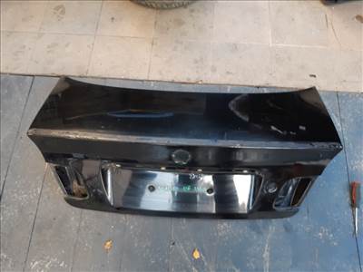 BMW E46 facelift sedan fekete schwarz 2 csomagtér ajtó fedél