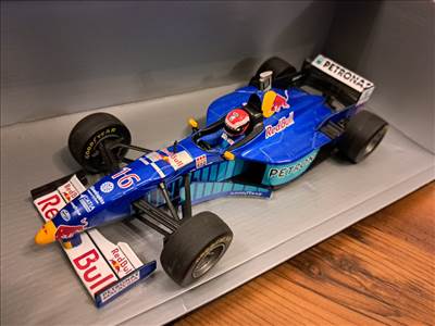 Sauber Petronas F1 C16 - 1997 J. Herbert - Onyx - 1:18 - használt