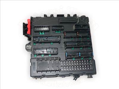 Opel Vectra C/2 2005-2008 - biztosíték tábla, hátsó, jelölés: FT