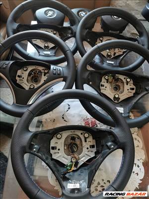 BMW 320d E90, E91, E92, E93 E9x kormányok 