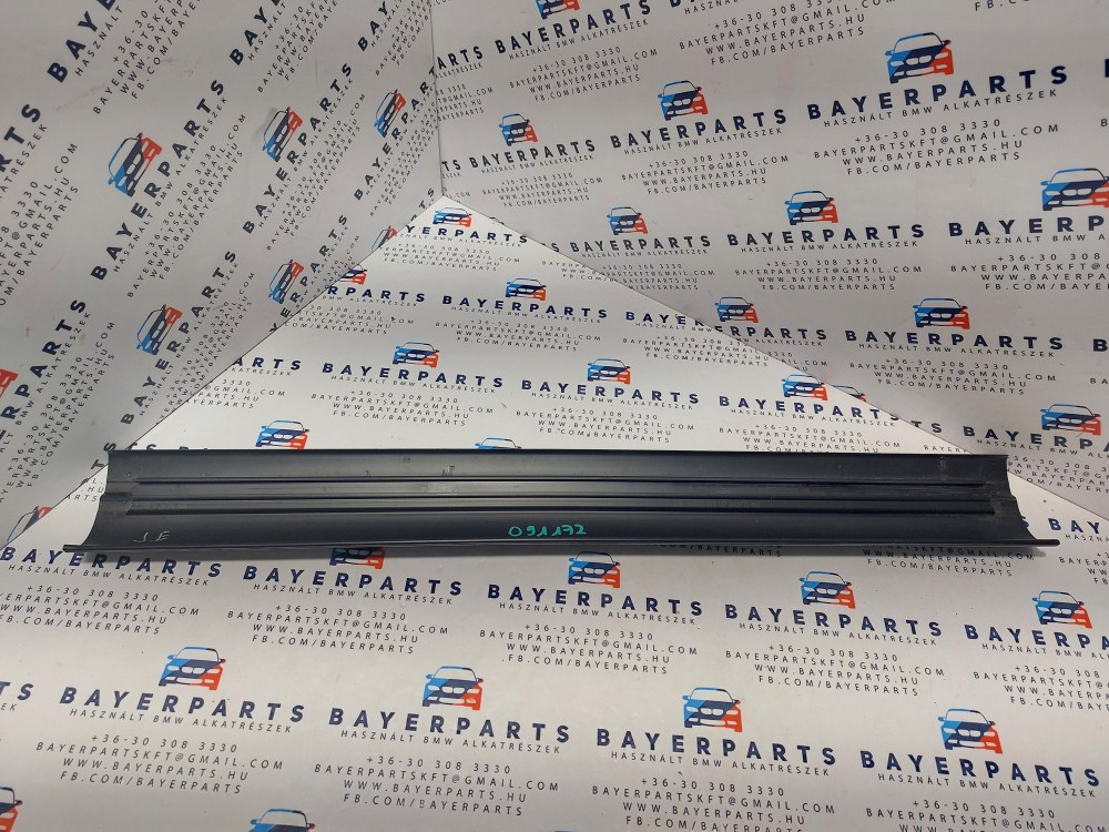 BMW E46 sedan touring fekete bal jobb elsõ belsõ küszöb takaró küszöbtakaró borítás 3. kép