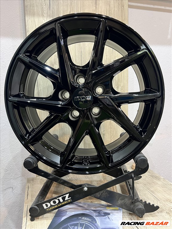  5x114.3 lyukosztású 7JJ 17" ET35 új Oxxo alufelni 2. kép