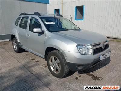 Dacia Duster I bontott alkatrészei