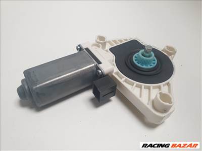 Volkswagen Golf VII jobb első ablakemelő motor 5q4959802b