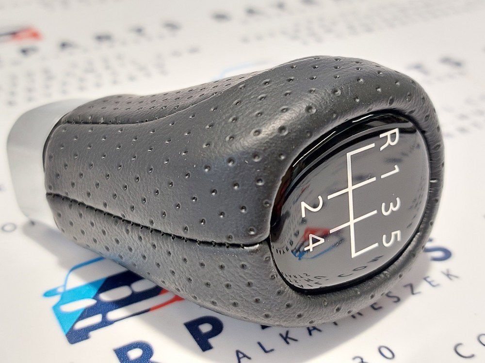 BMW E90 E91 E92 E93 E81 E82 E87 E88 új perforált bõr váltógomb 5 sebességes 2. kép