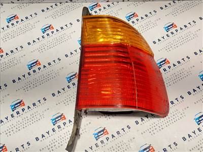 BMW E39 facelift touring sárga indexes jobb hátsó lámpa