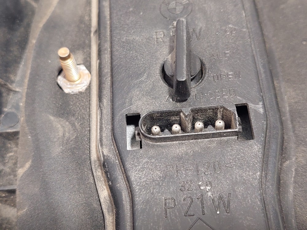 BMW E39 facelift touring sárga indexes jobb hátsó lámpa 3. kép