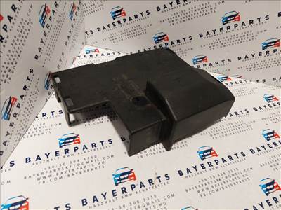 BMW E46 akku akkumulátor borítás fedél takaró - hibás