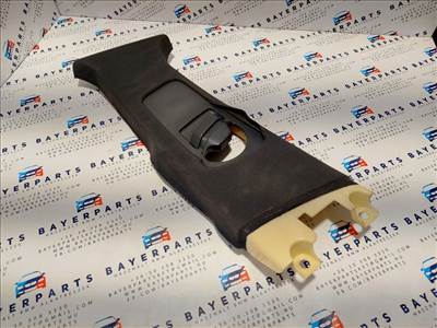 BMW E46 sedan touring bal fekete B oszloptakaró oszlop takaró - hibás