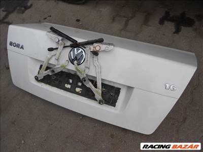 Volkswagen Bora csomagtérajtó 