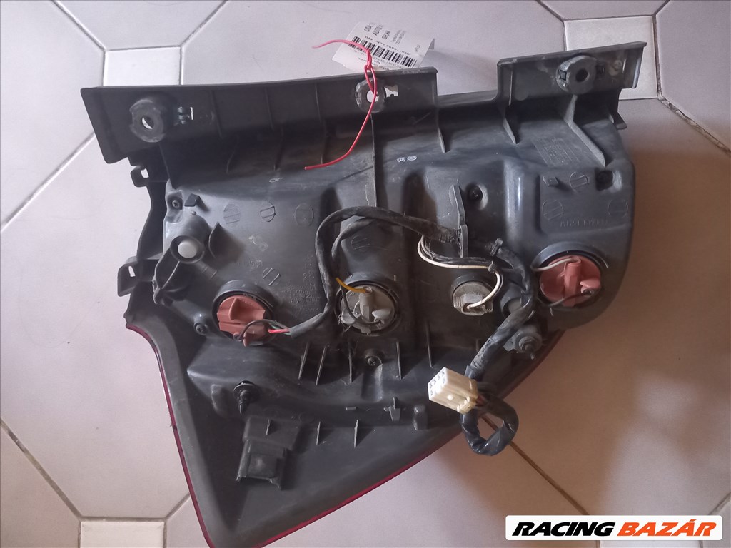 Kia Cee'd (ED) bal hátsó lámpa 924011h300 4. kép