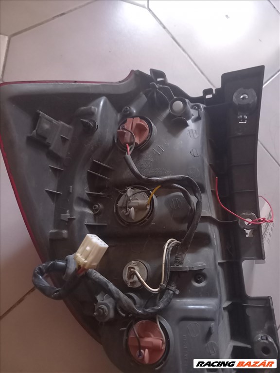 Kia Cee'd (ED) bal hátsó lámpa 924011h300 6. kép