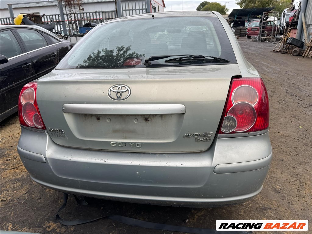 Toyota Avensis T25 2.0 -1AD-  bontott alkatrészei 2. kép