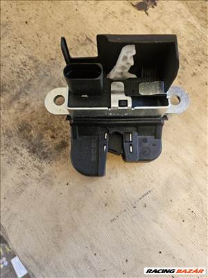 Volkswagen Golf VI Csomagtér zár  5k0827505a