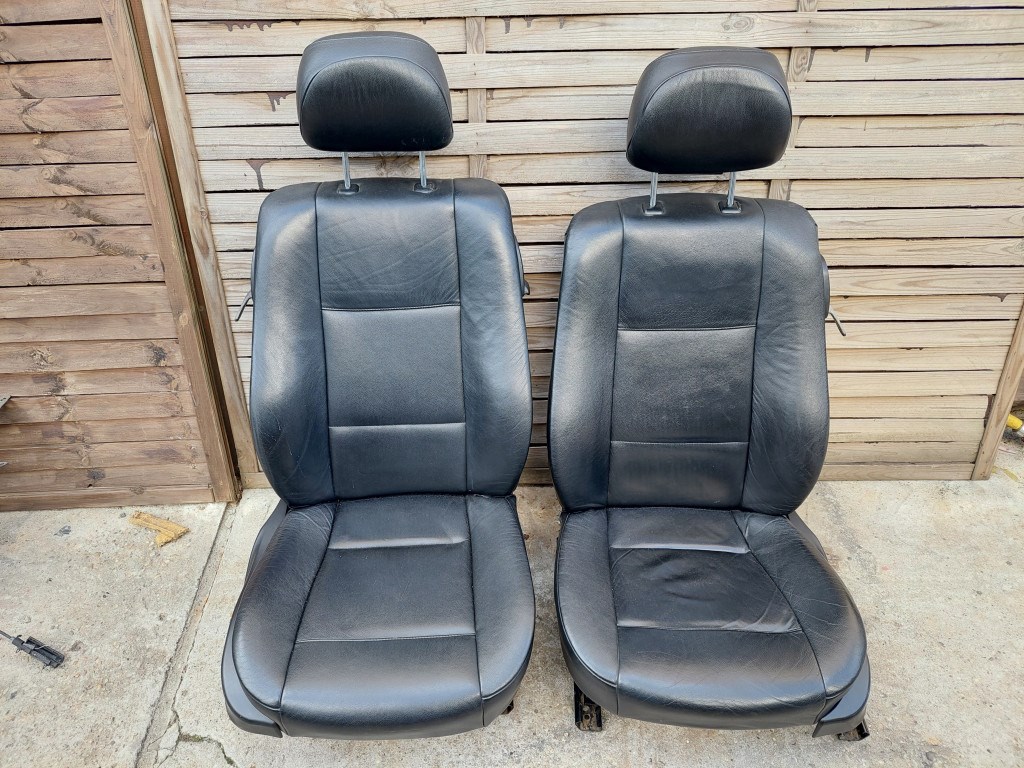 BMW E46 coupe fekete motoros memóriás bõr ülés bõrbelsõ ülés ülésszett belsõ 1. kép