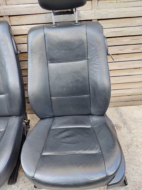 BMW E46 coupe fekete motoros memóriás bõr ülés bõrbelsõ ülés ülésszett belsõ 6. kép