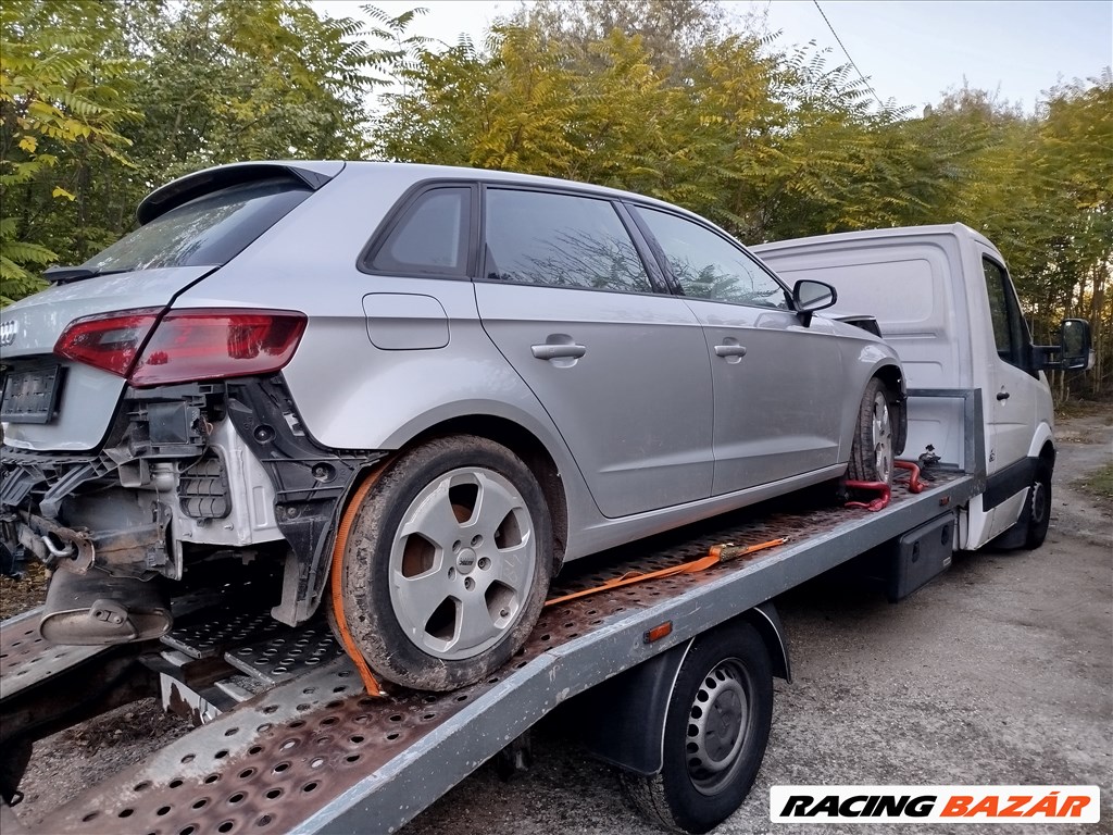 Audi A3 (8V) bontott alkatrészei 2. kép