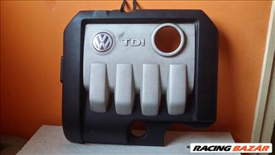 Volkswagen Golf V 1.9 TDI motorburkolat 03g103925g      15680