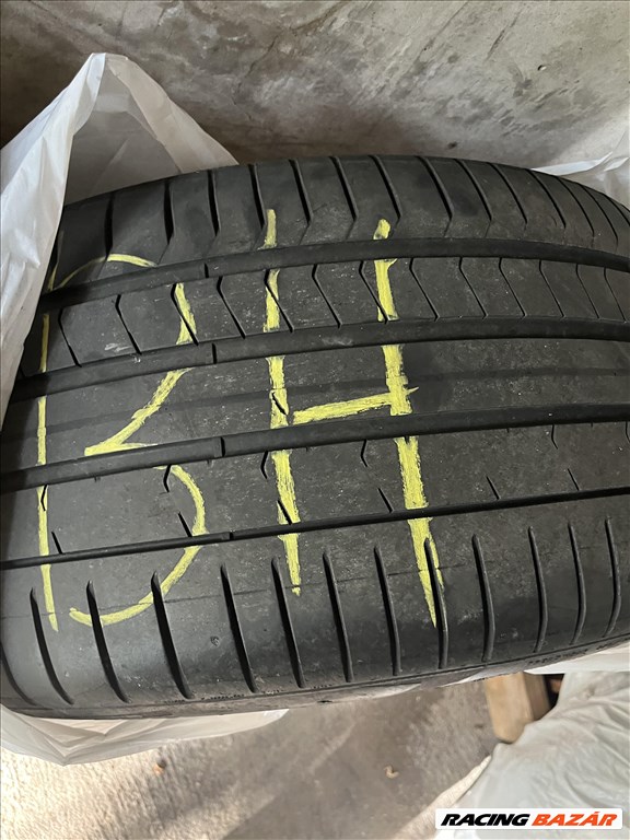  5x120 lyukosztású 20" használt alufelni, rajta 275/40 használt Pirelli nyári gumi gumi  6. kép