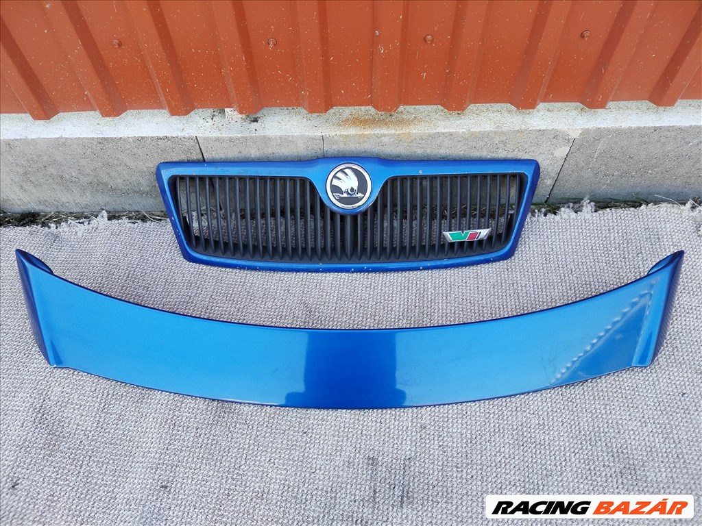 Skoda Octavia 2 RS hátsó szárny spoiler hűtőrács 1z5827939 1z0853668 1. kép