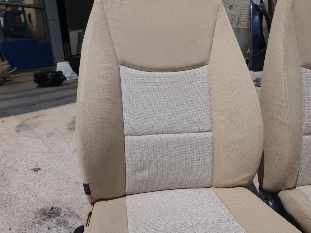 BMW E91 bézs ülésszett ajtókárpittal 5. kép