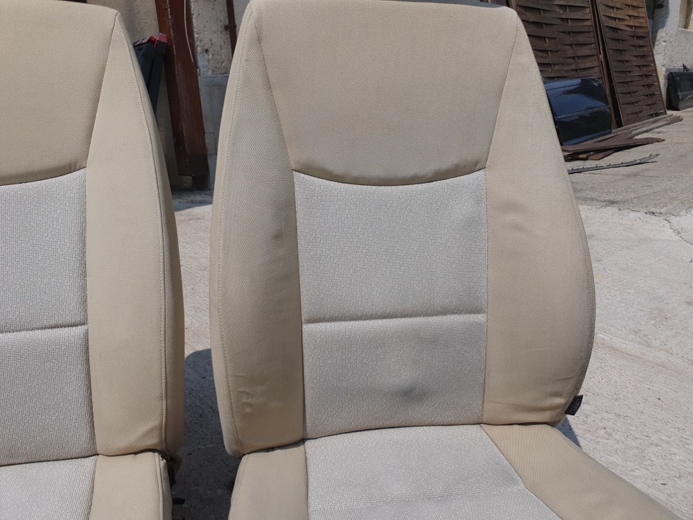 BMW E91 bézs ülésszett ajtókárpittal 7. kép