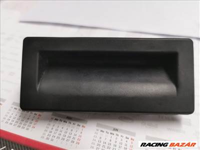 Skoda Superb III Csomagtér Nyitó Kar / Gomb 3v0827566