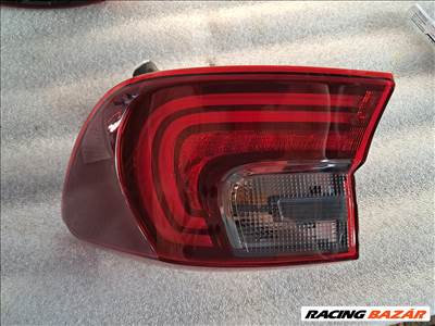 Kia Cee'd (CD) facelift Jobb külső hátsó lámpa 