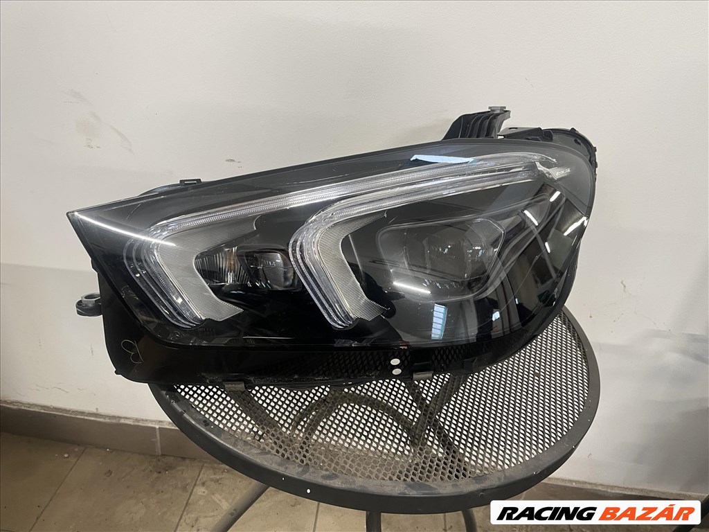 Mercedes GLE-osztály bal oldali fényszóró  a1679065906 1. kép