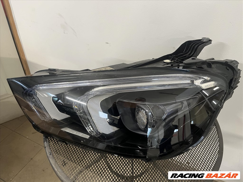 Mercedes GLE-osztály bal oldali fényszóró  a1679065906 2. kép