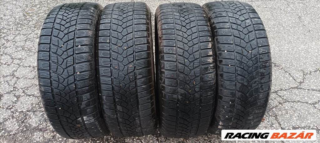  215/60 R17" téli gumi garnitúra jó állapotban eladó! 1. kép