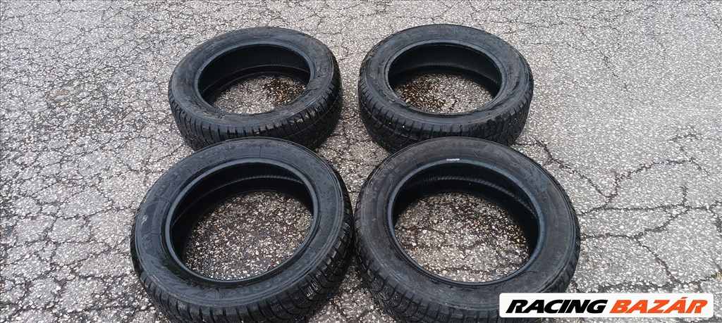  215/60 R17" téli gumi garnitúra jó állapotban eladó! 2. kép