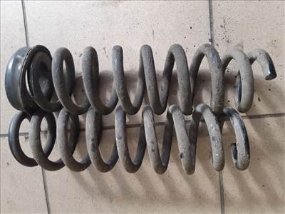 BMW E90 323i 325i 328i hathengeres benzines hátsó rugó pár