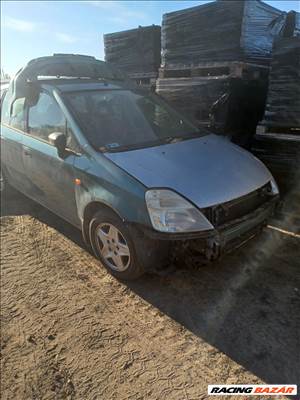 Honda Stream bontott alkatrészei