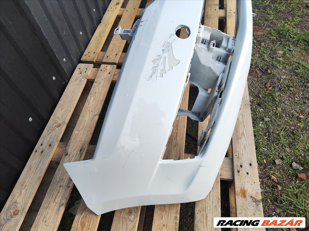 Skoda Rapid első lökhárító  5ja807221 2. kép