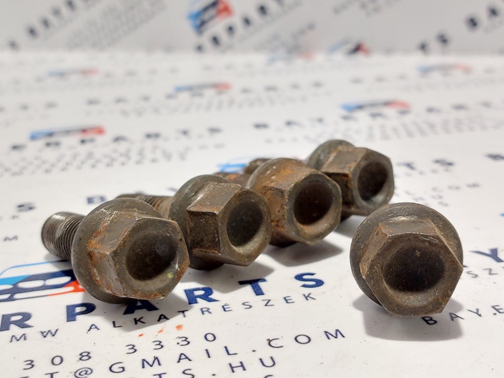 BMW E21 E30 E36 E46 E90 E87 E28 E34 E39 E60 E32 E38 X1 X5 stb. gyári kerékcsavar kerék csavar szett 4. kép