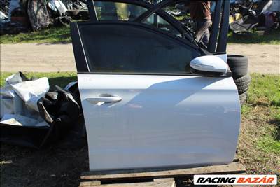 Hyundai i 20 (GB) 2016 jobb első ajtó komplett (1512)