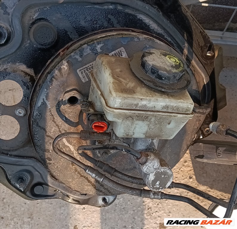 Opel Astra H fékrásegítő dob  (MW) 1. kép