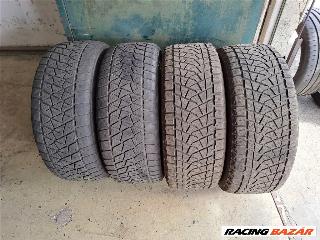 4db 275/60 R18 Bridgestone Blizzak DM-Z3 használt Téli gumi eladó!!!  2db 5mm minta  2db 7mm minta  1. kép