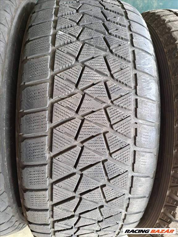 4db 275/60 R18 Bridgestone Blizzak DM-Z3 használt Téli gumi eladó!!!  2db 5mm minta  2db 7mm minta  4. kép