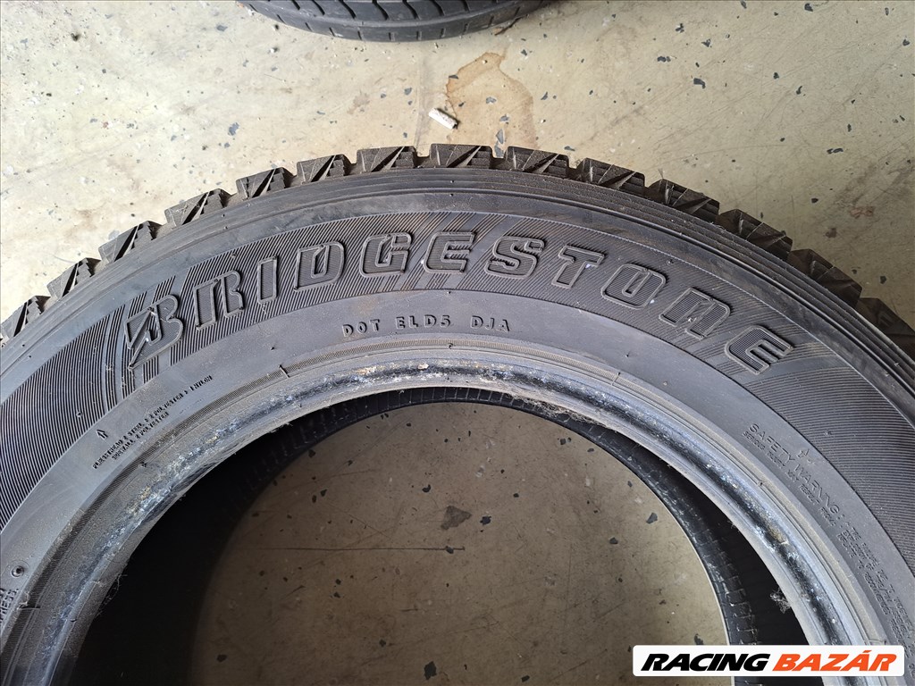 4db 275/60 R18 Bridgestone Blizzak DM-Z3 használt Téli gumi eladó!!!  2db 5mm minta  2db 7mm minta  6. kép