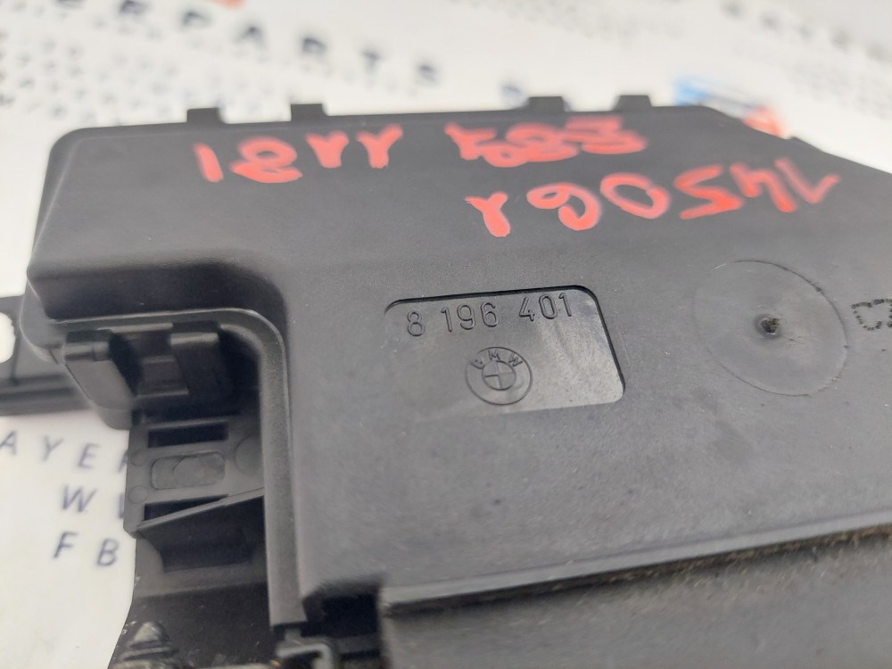 BMW E81 E82 E87 E46 E90 E92 E60 E63 sedan csomagtér csomagtartó ajtó zár motor 3. kép