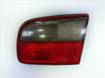 Opel Omega B 1993-2002 - hátsó lámpa, belső, jobb oldali, kivéve hátsó ködlámpa, jelölés: BL