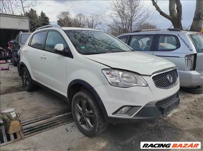 SsangYong Korando III bontott alkatrészei