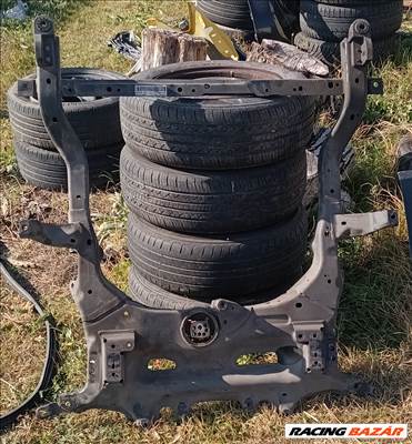 Opel Astra K bölcső