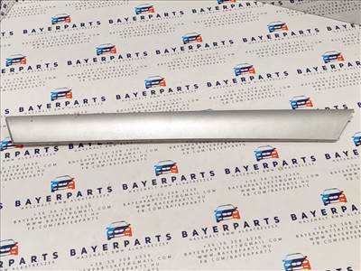 BMW E46 sedan touring ezüst bal első ajtó dekorléc dekor díszléc léc